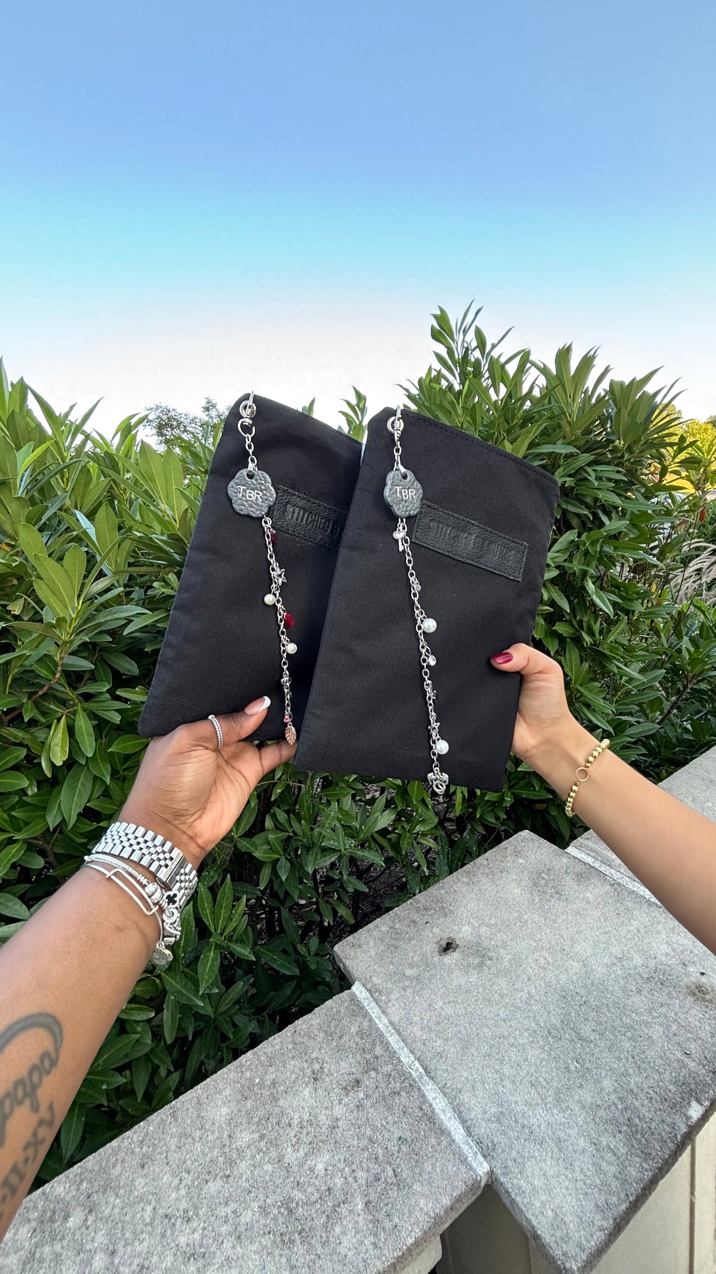 Book Cozie + Charm